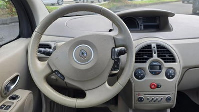 Renault Modus 1.6 16V Initiale (19)