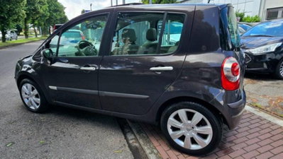 Renault Modus 1.6 16V Initiale (4)
