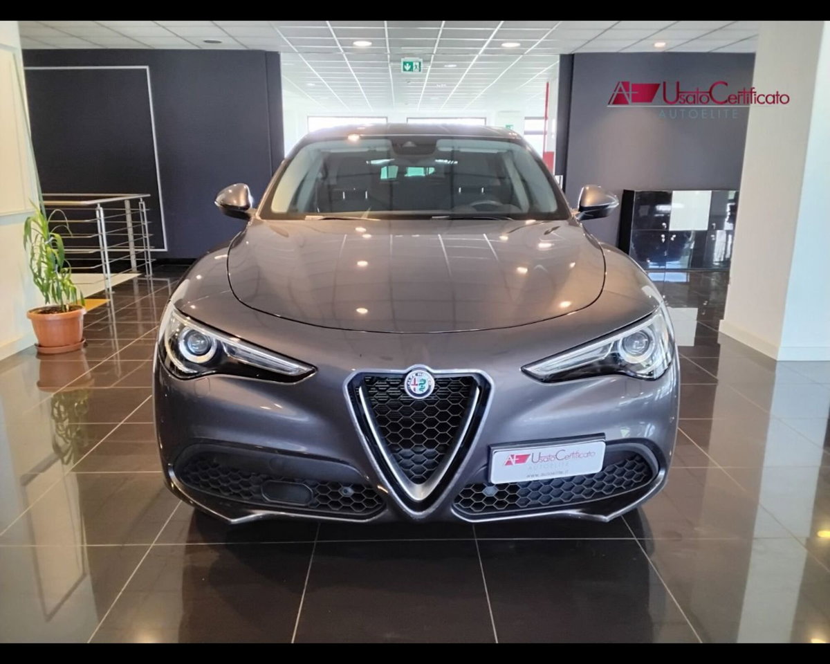 Alfa Romeo Stelvio Stelvio 2.2 Turbodiesel 160 CV AT8 RWD Super Business
