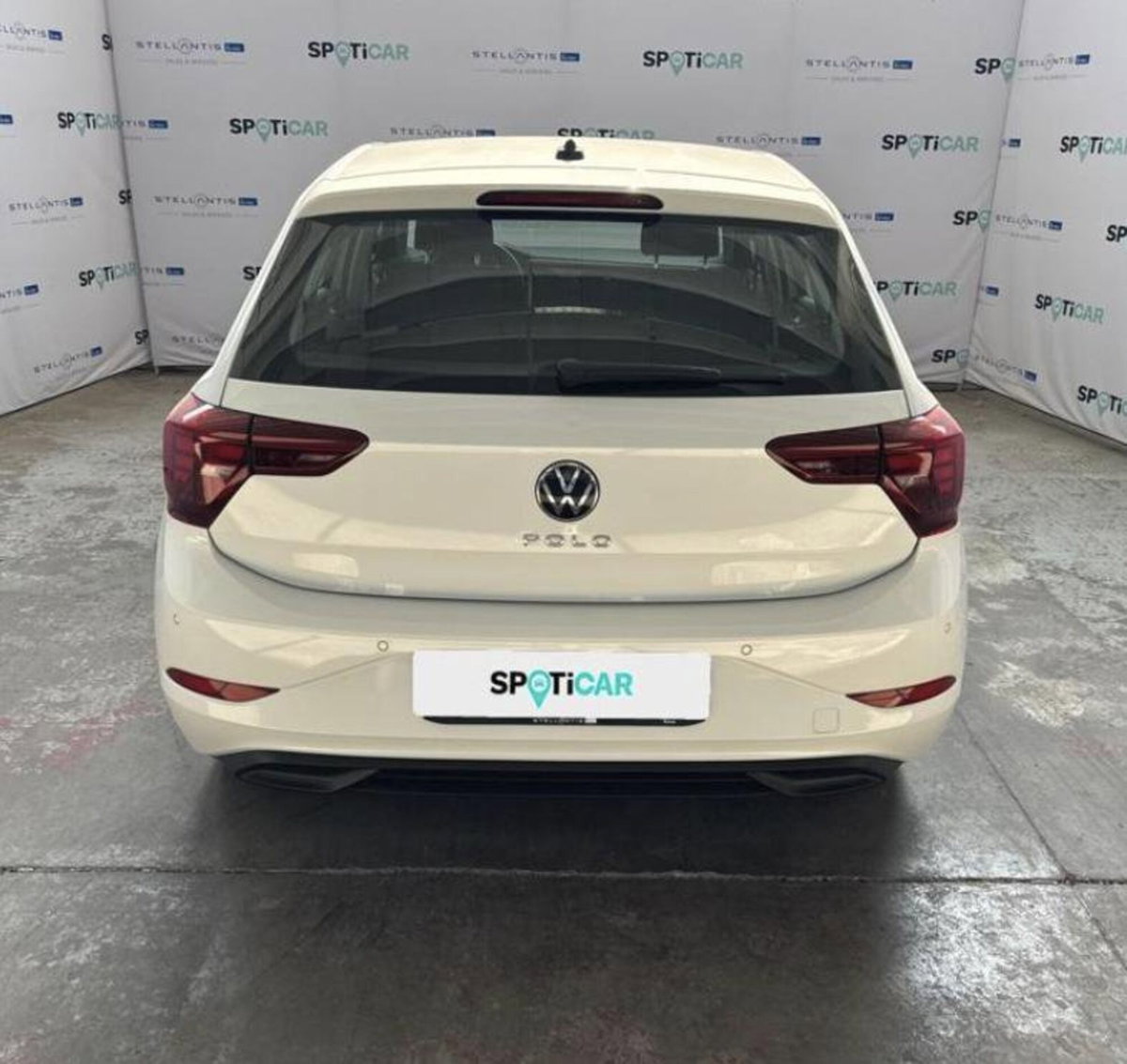 Volkswagen Polo 1.0 tsi Life 95cv (4)