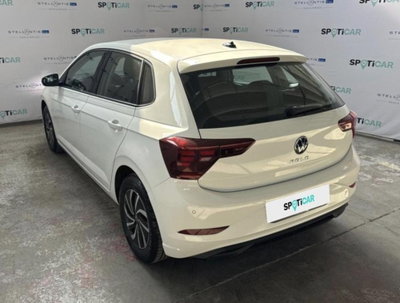 Volkswagen Polo 1.0 tsi Life 95cv (5)