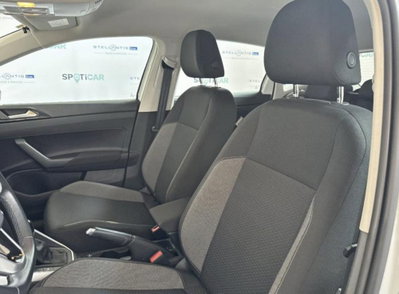 Volkswagen Polo 1.0 tsi Life 95cv (7)