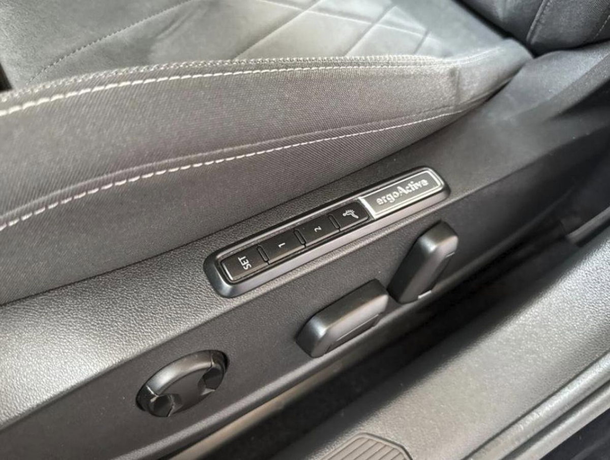 Volkswagen Golf 1.5 TSI EVO ACT Style (12)