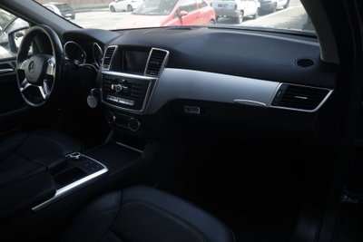 Mercedes-Benz Classe ML 350 BlueTEC 4Matic Premium (8)