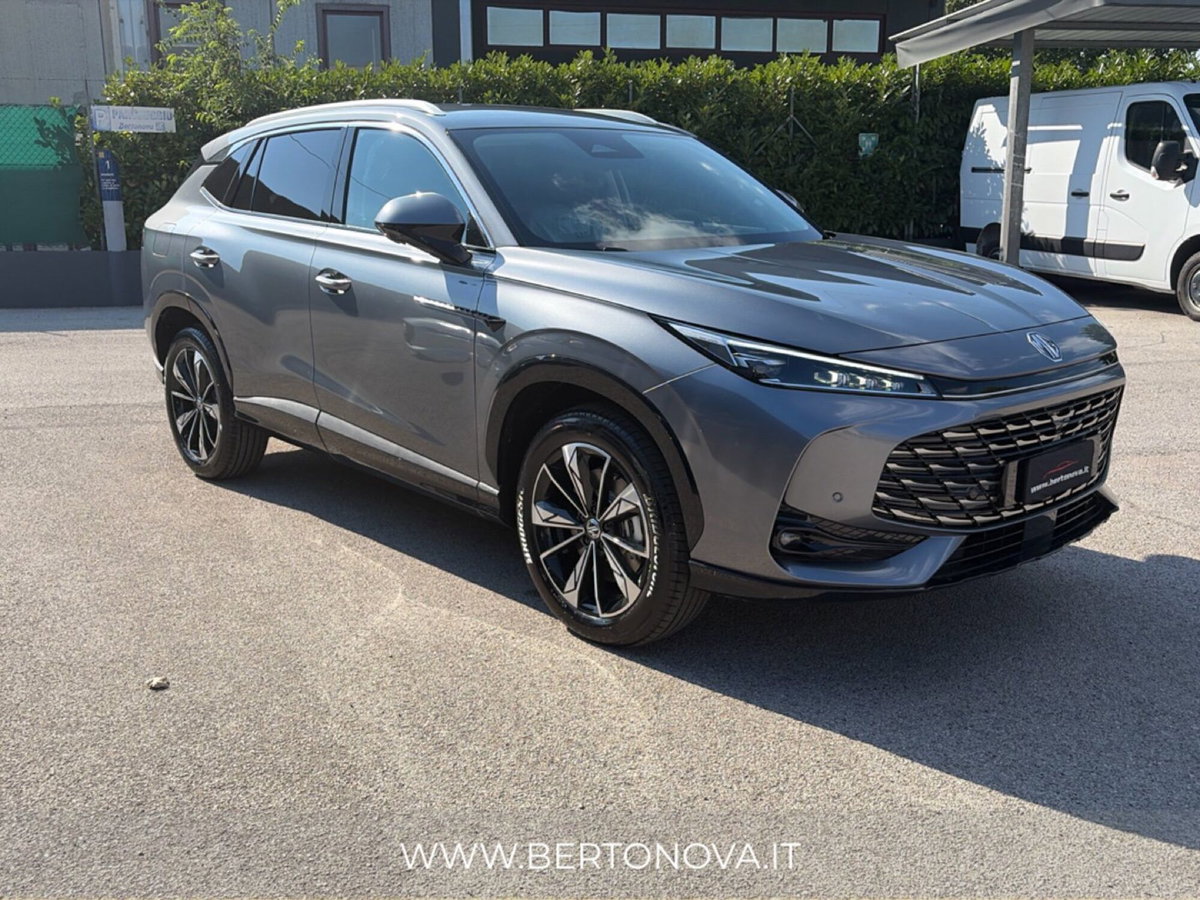 Mg HS 1.5 hybrid+ Luxury auto (7)
