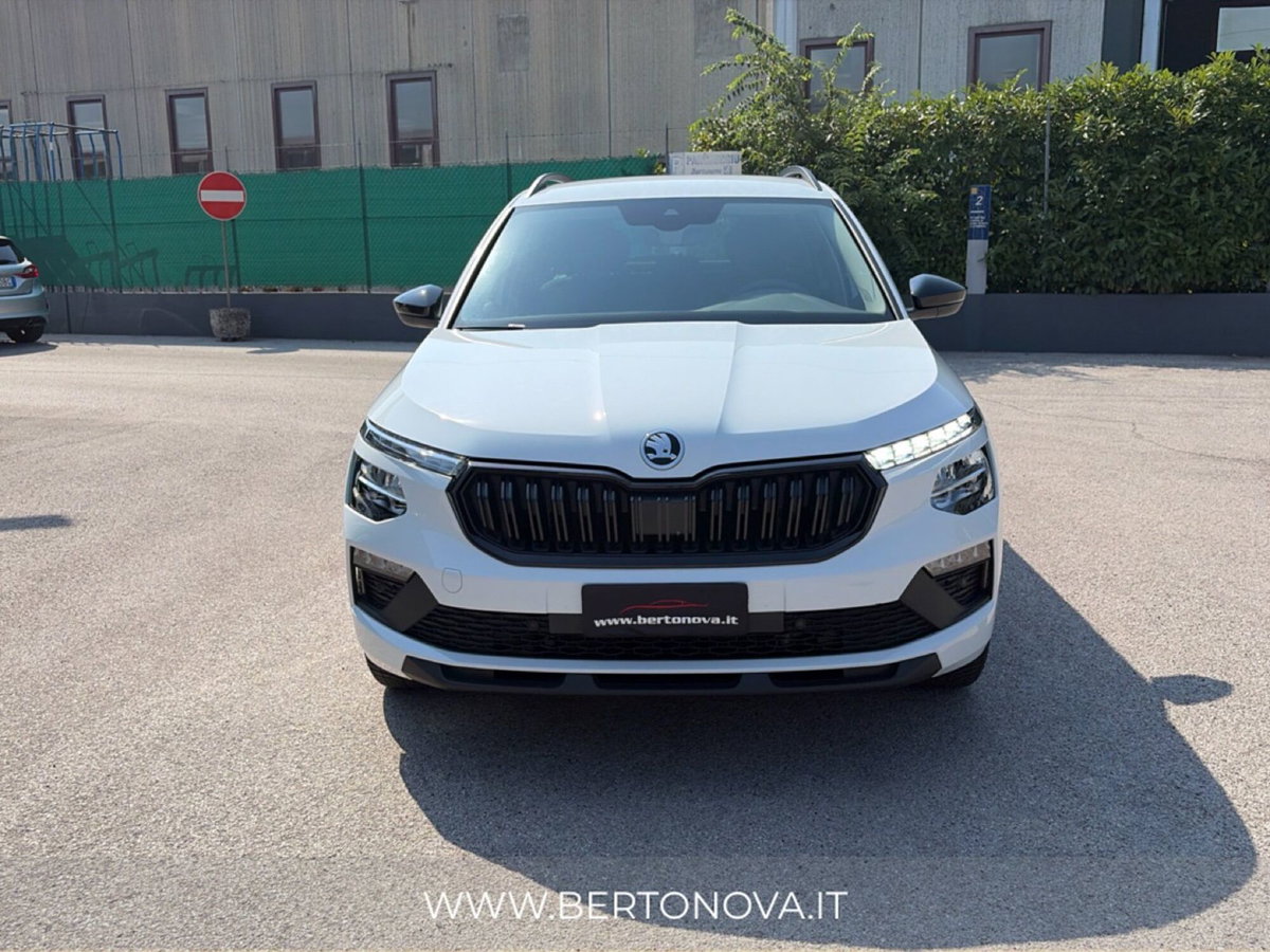 Skoda Kamiq 1.0 tsi Black Dots 95cv (5)