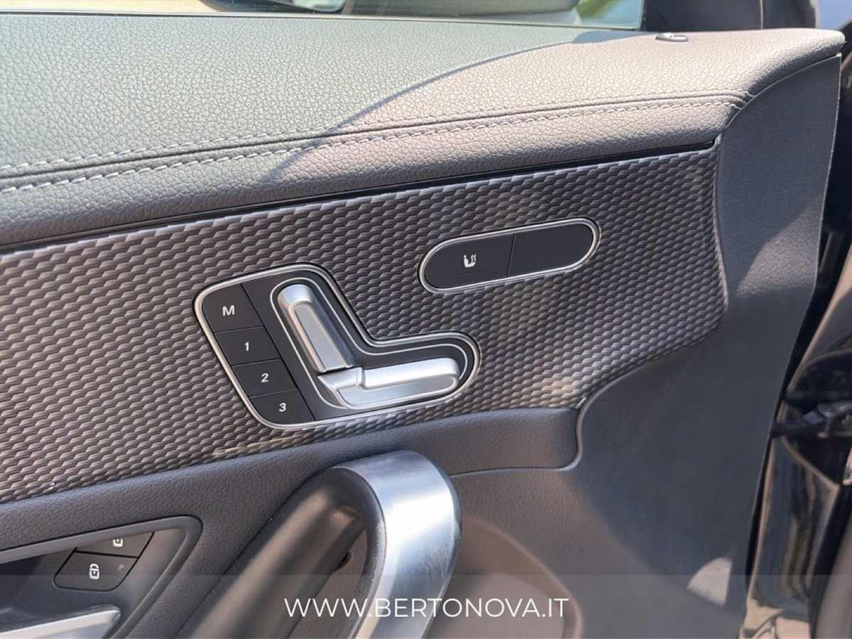 Mercedes-Benz CLA Shooting Brake 180 Automatic Shooting Brake Sport (13)