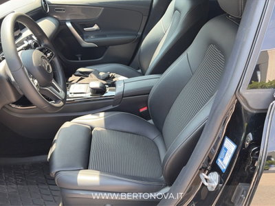 Mercedes-Benz CLA Shooting Brake 180 Automatic Shooting Brake Sport (14)