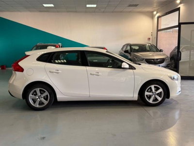 Volvo V40 D2 1.6 Business Edition (8)