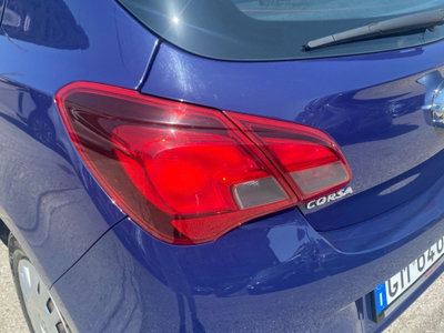 Opel Corsa 1.4 90CV 5 porte Cosmo (10)