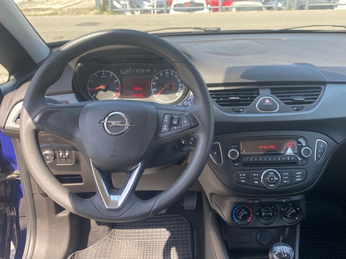 Opel Corsa 1.4 90CV 5 porte Cosmo (18)