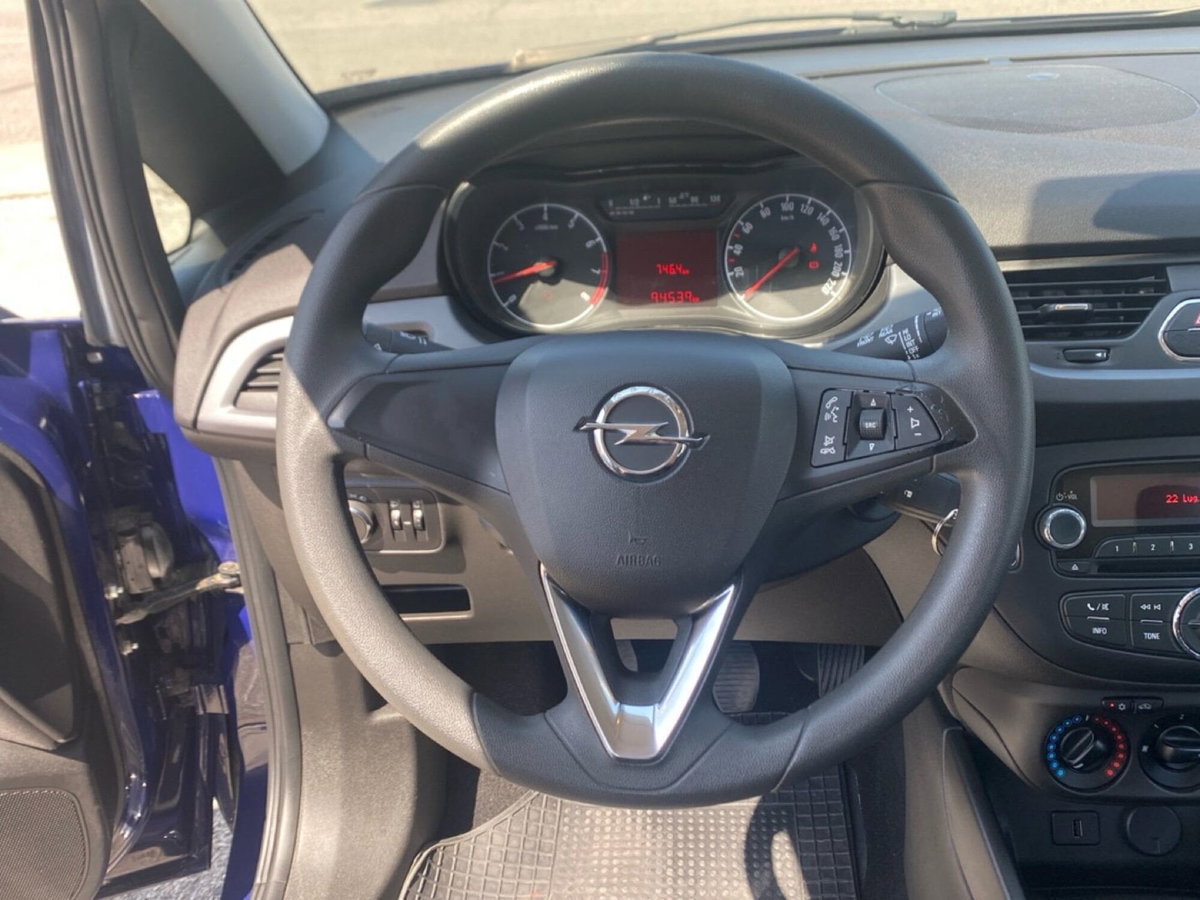 Opel Corsa 1.4 90CV 5 porte Cosmo (20)