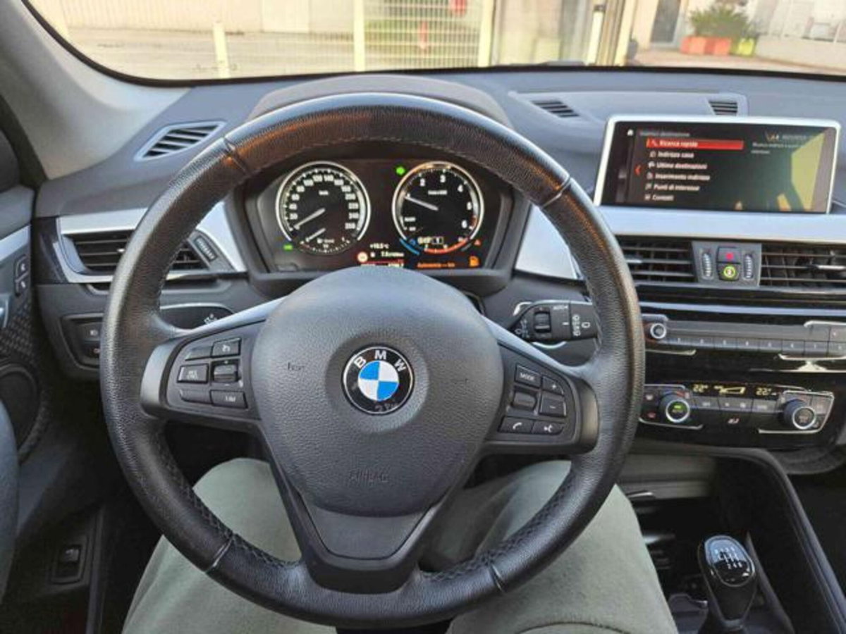 BMW X1 sDrive16d Advantage (13)