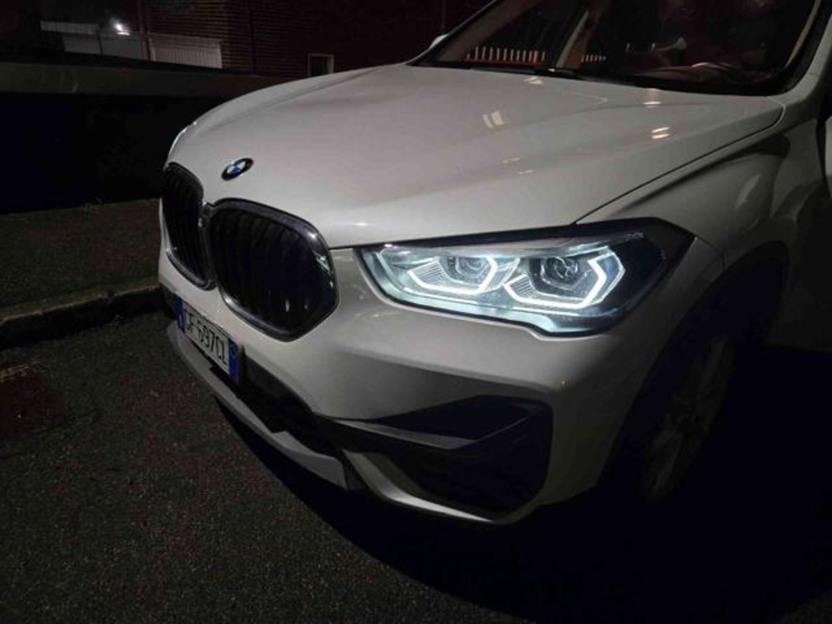 BMW X1 sDrive16d Advantage (15)