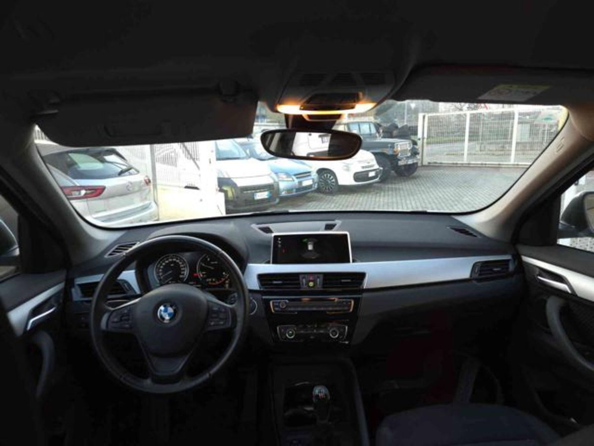BMW X1 sDrive16d Advantage (17)