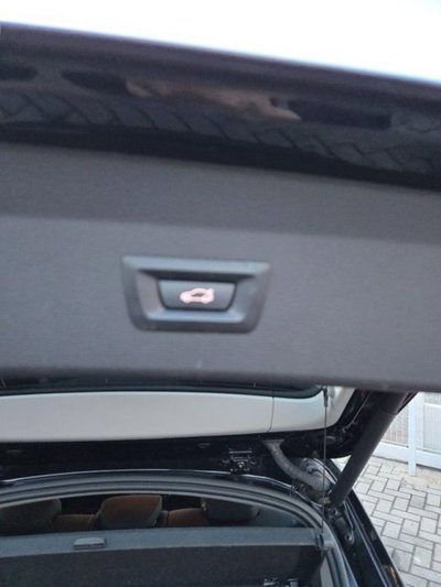 BMW X1 xDrive25e Advantage (9)