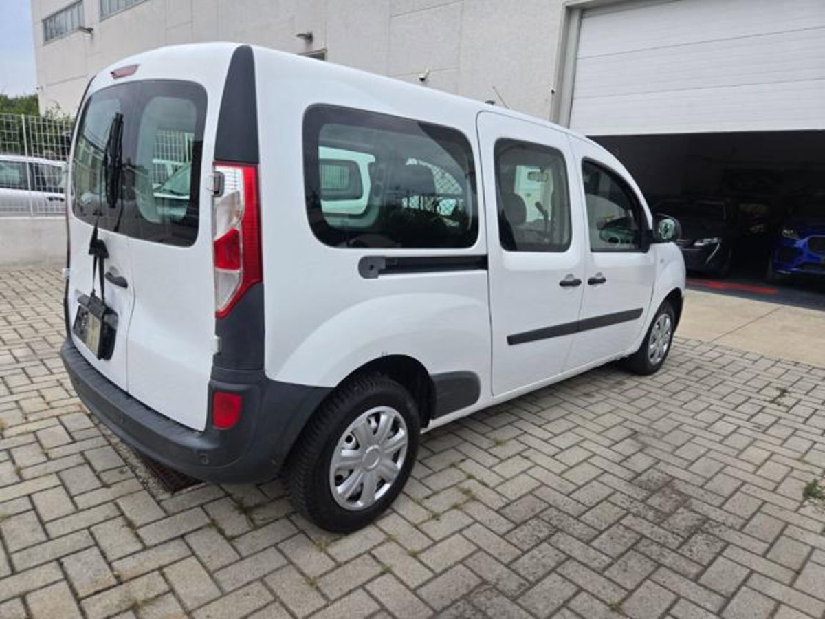 Renault Kangoo Blue dCi 115CV Express Maxi Furgone Ice Plus (8)