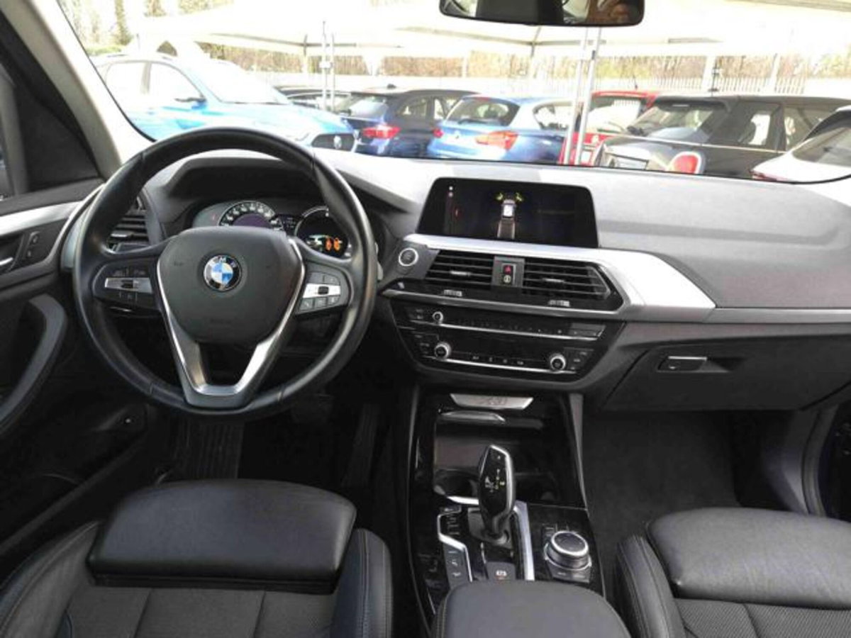 BMW X3 xDrive30e Business Advantage (11)