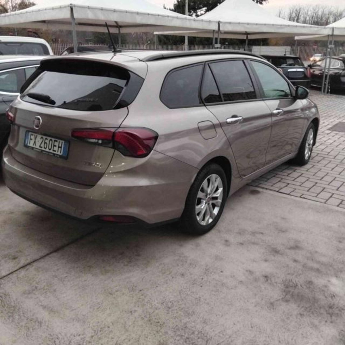 Fiat Tipo Station Wagon Tipo 1.6 Mjt S&S SW Lounge (10)