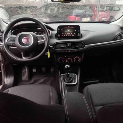 Fiat Tipo Station Wagon Tipo 1.6 Mjt S&S SW Lounge (16)