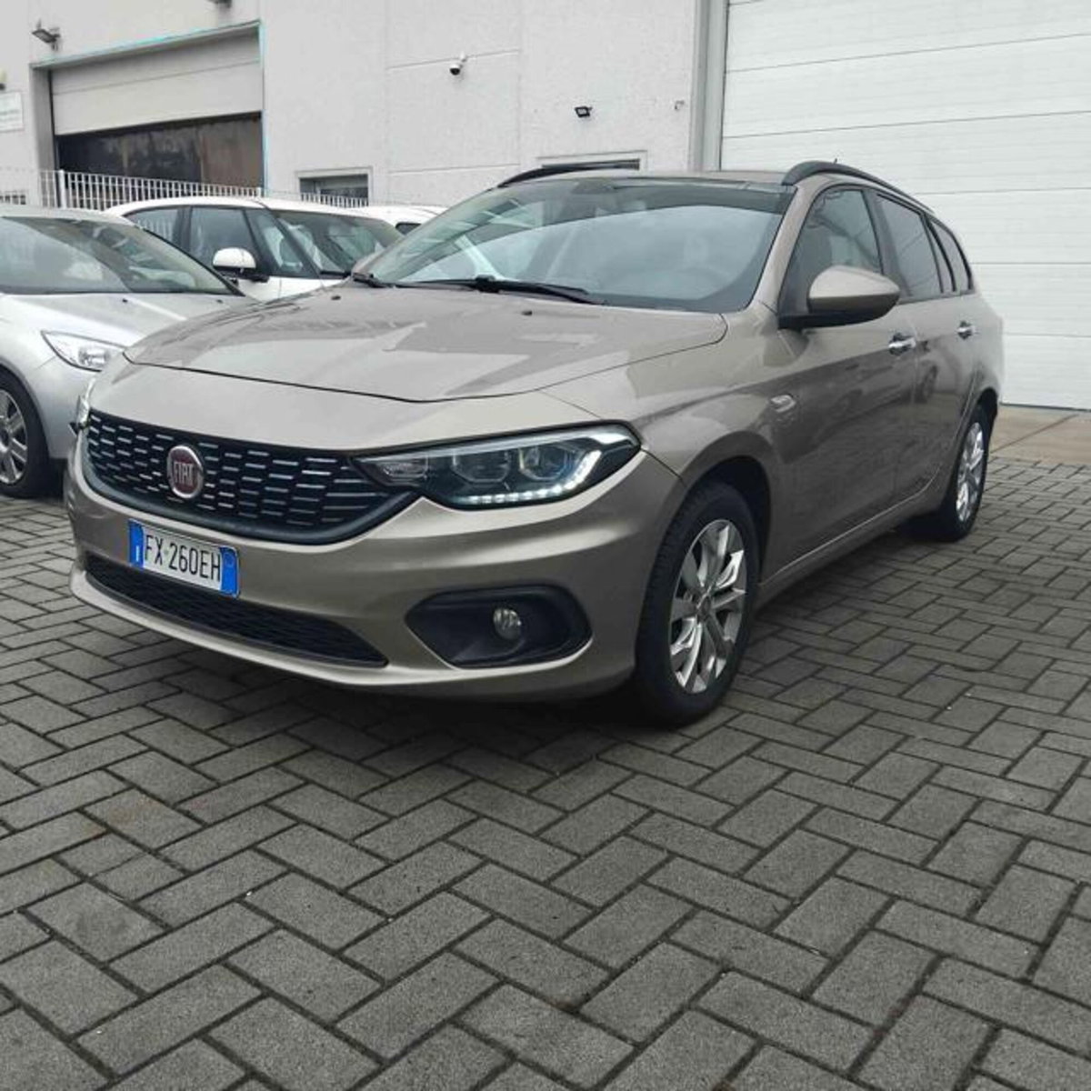 Fiat Tipo Station Wagon Tipo 1.6 Mjt S&S SW Lounge (2)