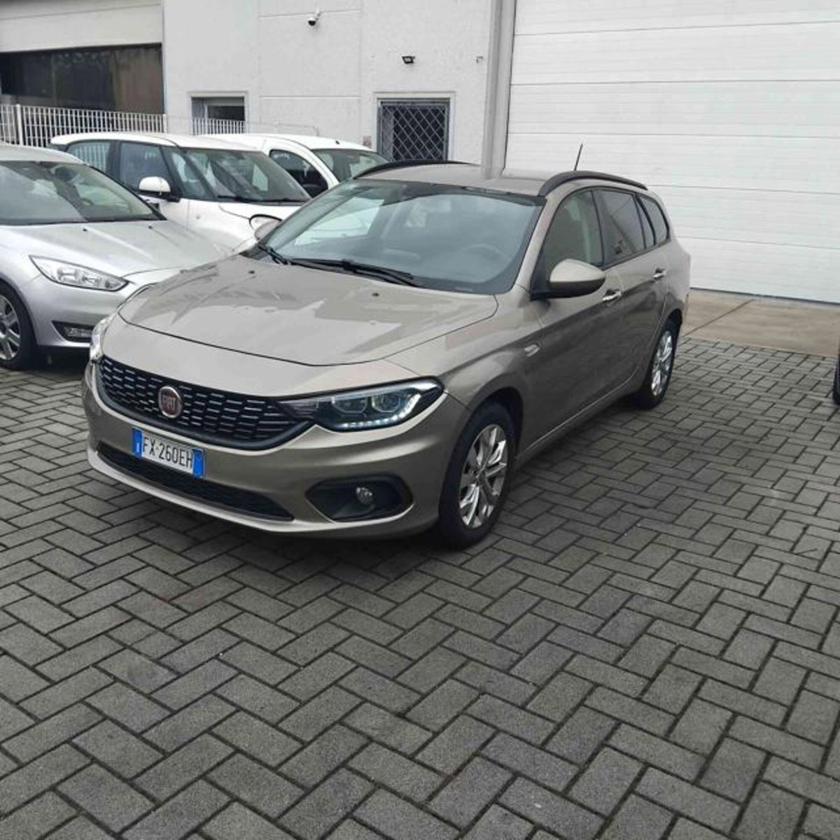 Fiat Tipo Station Wagon Tipo 1.6 Mjt S&S SW Lounge (3)