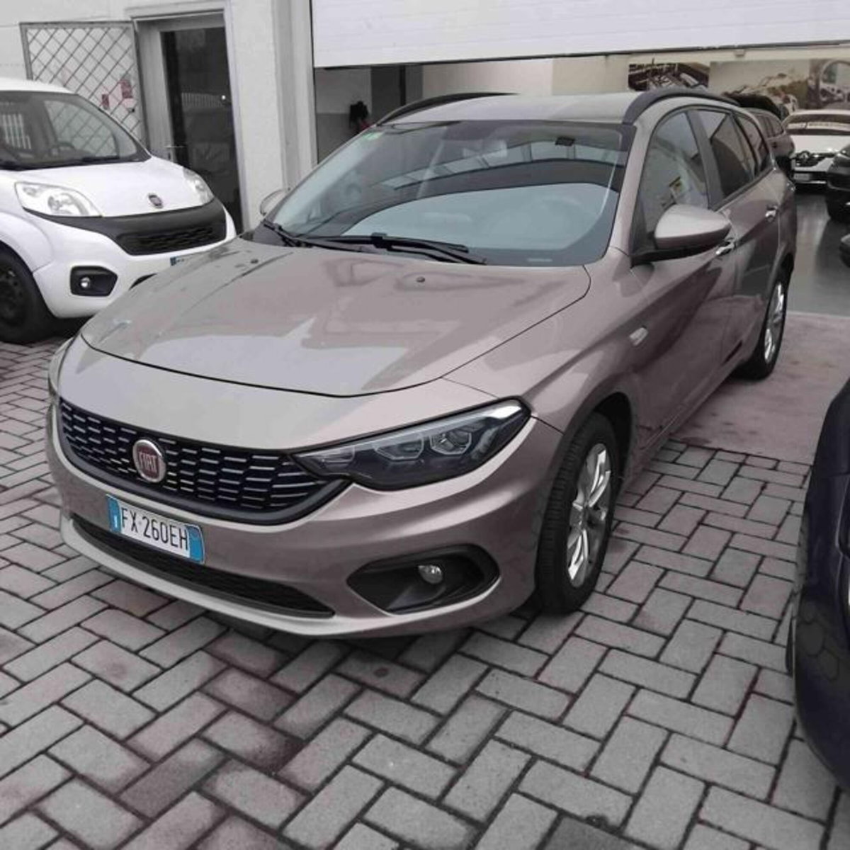 Fiat Tipo Station Wagon Tipo 1.6 Mjt S&S SW Lounge (7)
