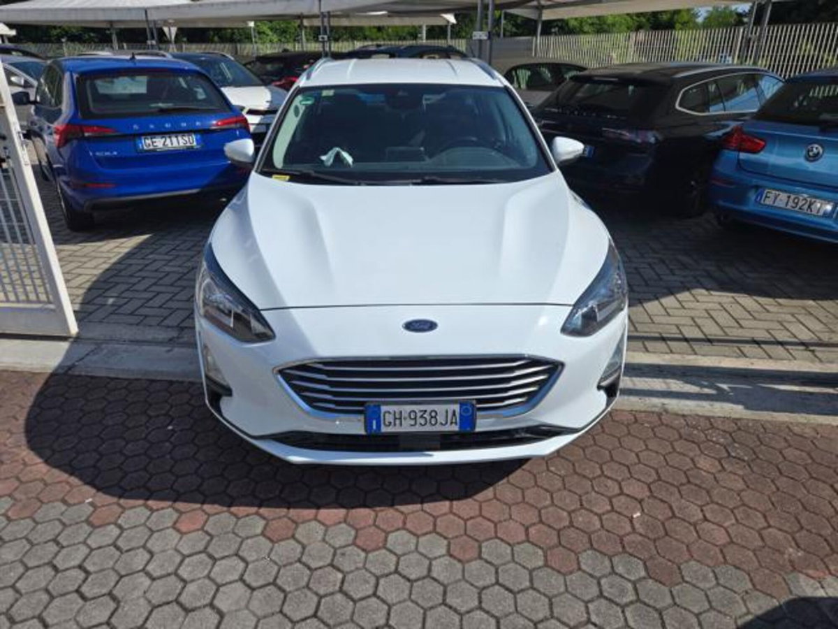 Ford Focus Station Wagon 1.0 EcoBoost Hybrid 125 CV SW Active (3)