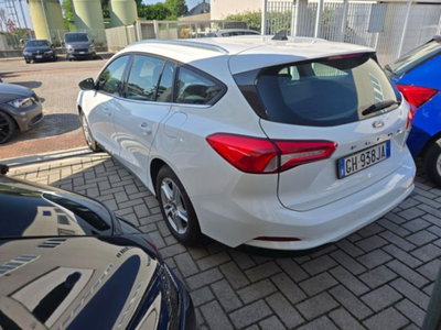 Ford Focus Station Wagon 1.0 EcoBoost Hybrid 125 CV SW Active (8)
