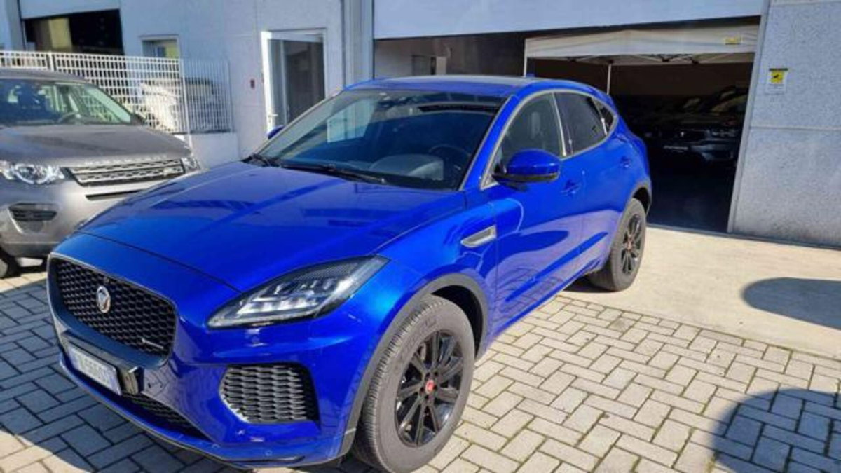 Jaguar E-Pace 2.0D 150 CV AWD aut. R-Dynamic (2)