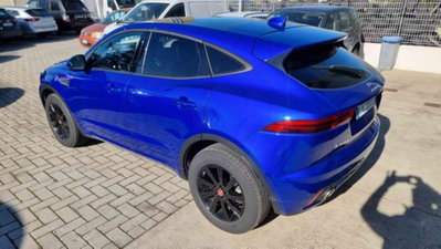 Jaguar E-Pace 2.0D 150 CV AWD aut. R-Dynamic (7)