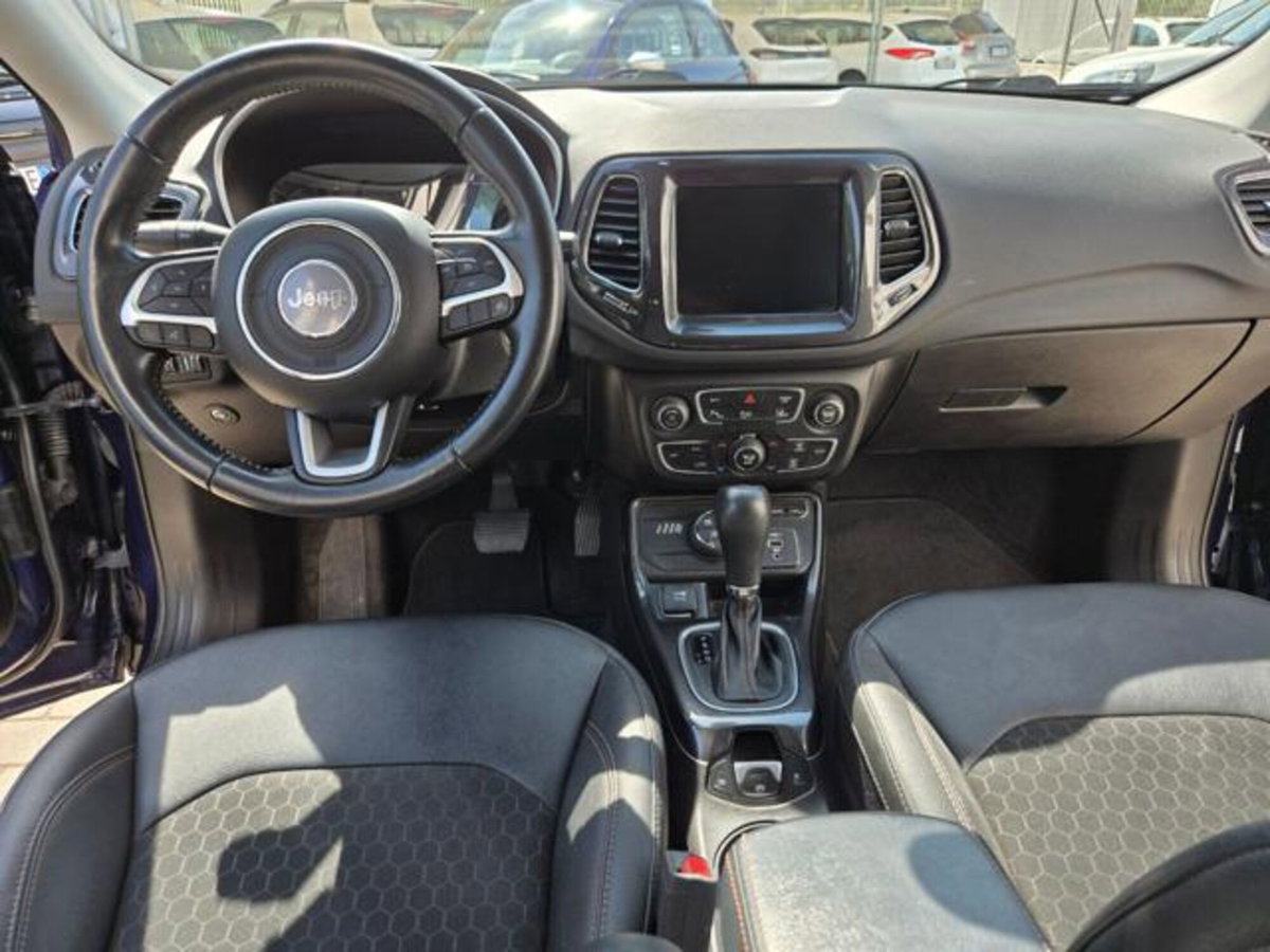 Jeep Compass 1.3 T4 190CV PHEV AT6 4xe Business Plus (15)