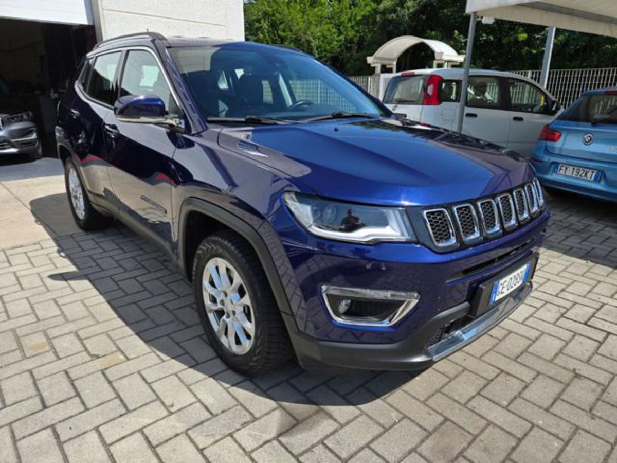 Jeep Compass 1.3 T4 190CV PHEV AT6 4xe Business Plus (3)