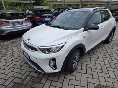 Kia Stonic 1.0 T-GDi 100 CV MHEV iMT Style (3)