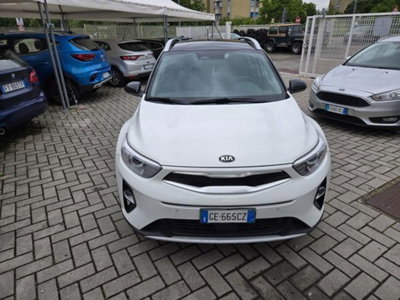 Kia Stonic 1.0 T-GDi 100 CV MHEV iMT Style (4)