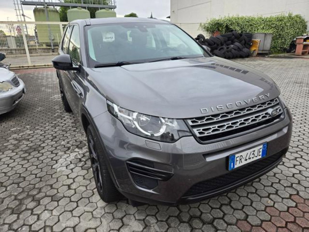 Land Rover Discovery Sport 2.0 TD4 150 CV Pure (2)