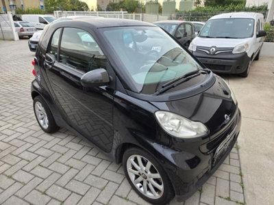 smart Fortwo 1000 45 kW MHD coupé pure (2)