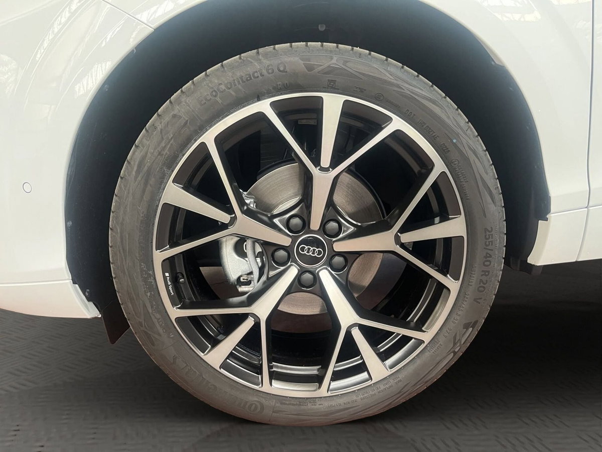 Audi Q3 Sportback 1.5 tfsi mhev S line edition 150cv s-tronic (4)