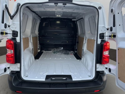 Fiat Scudo Furgone van M 1.5 diesel 120cv S&S (6)