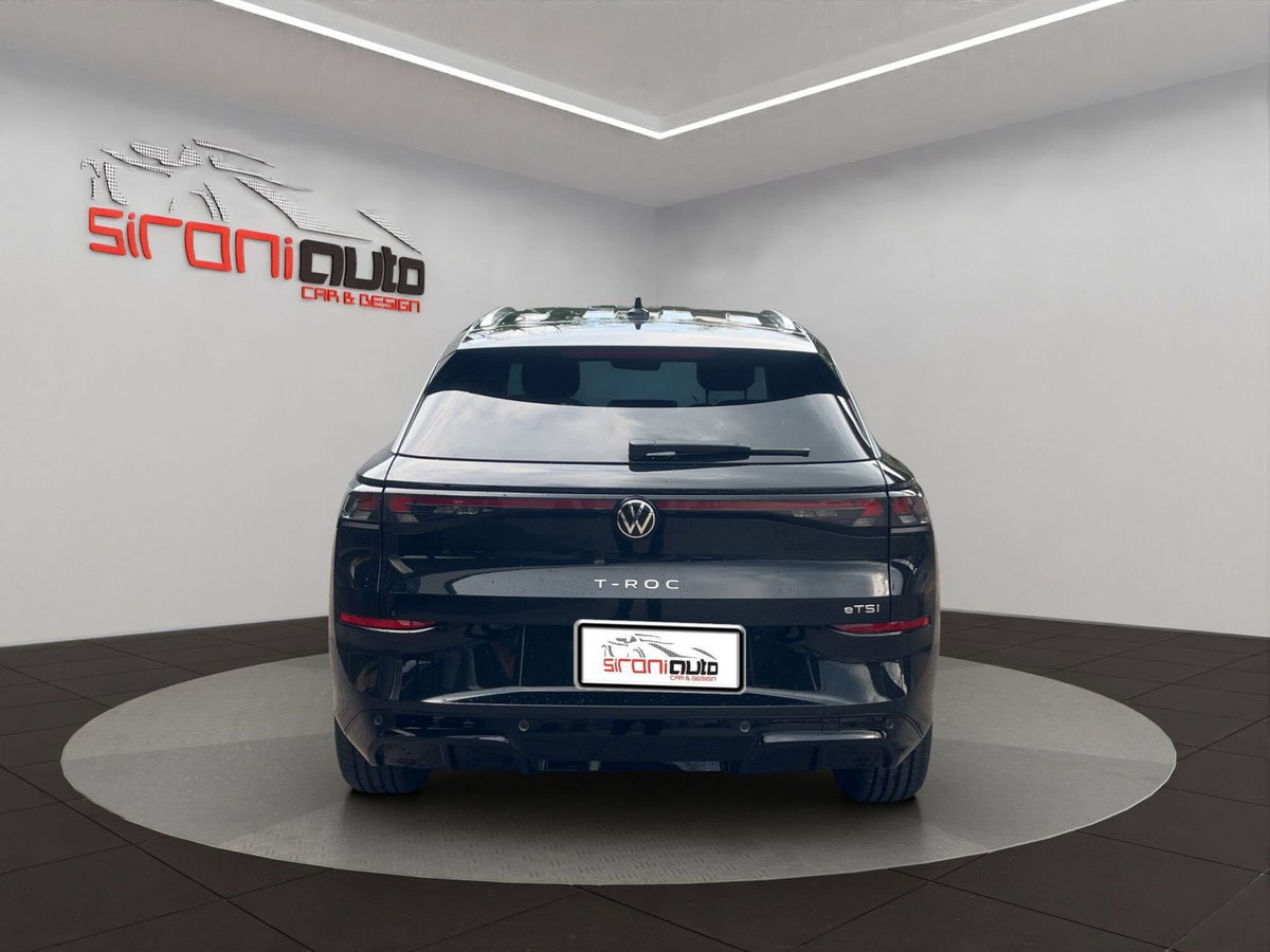 Volkswagen T-Roc 1.5 etsi R-Line 150cv dsg (6)