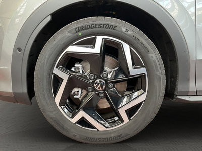 Volkswagen T-Roc 1.5 etsi R-Line 150cv dsg (4)