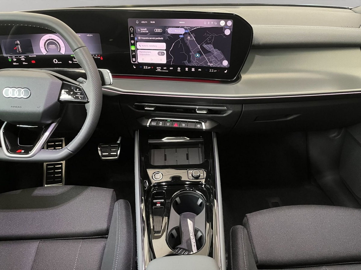 Audi Q3 Sportback 1.5 e-hybrid S line edition 272cv stronic (16)