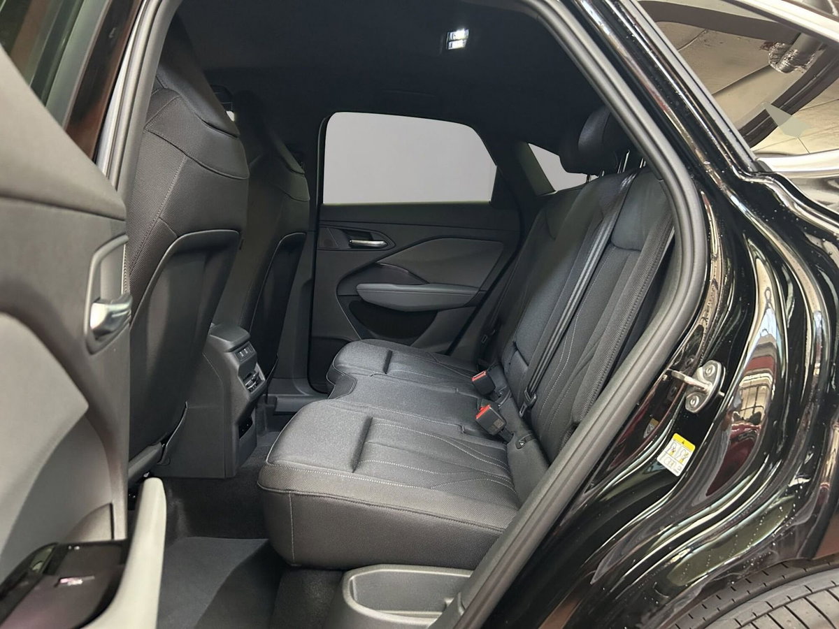 Audi Q3 Sportback 1.5 e-hybrid S line edition 272cv stronic (12)