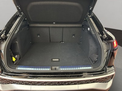 Audi Q3 Sportback 1.5 e-hybrid S line edition 272cv stronic (7)
