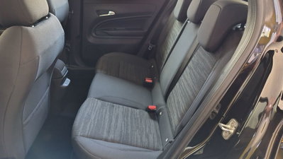 Jeep Avenger 1.2 turbo e-hybrid mhev Longitude fwd 110cv edct6 (17)