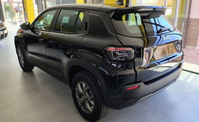 Jeep Avenger 1.2 turbo e-hybrid mhev Longitude fwd 110cv edct6 (7)