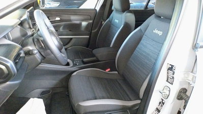 Jeep Avenger 1.2 turbo e-hybrid mhev Longitude fwd 110cv edct6 (18)
