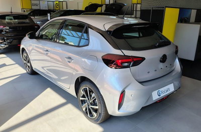 Opel Corsa 1.2 hybrid GS 110cv dct6 (7)