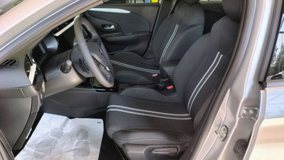 Opel Corsa 1.2 hybrid GS 110cv dct6 (9)