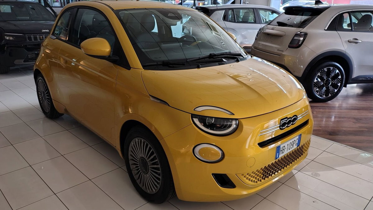 Fiat 500 1.0 hybrid Torino (2)